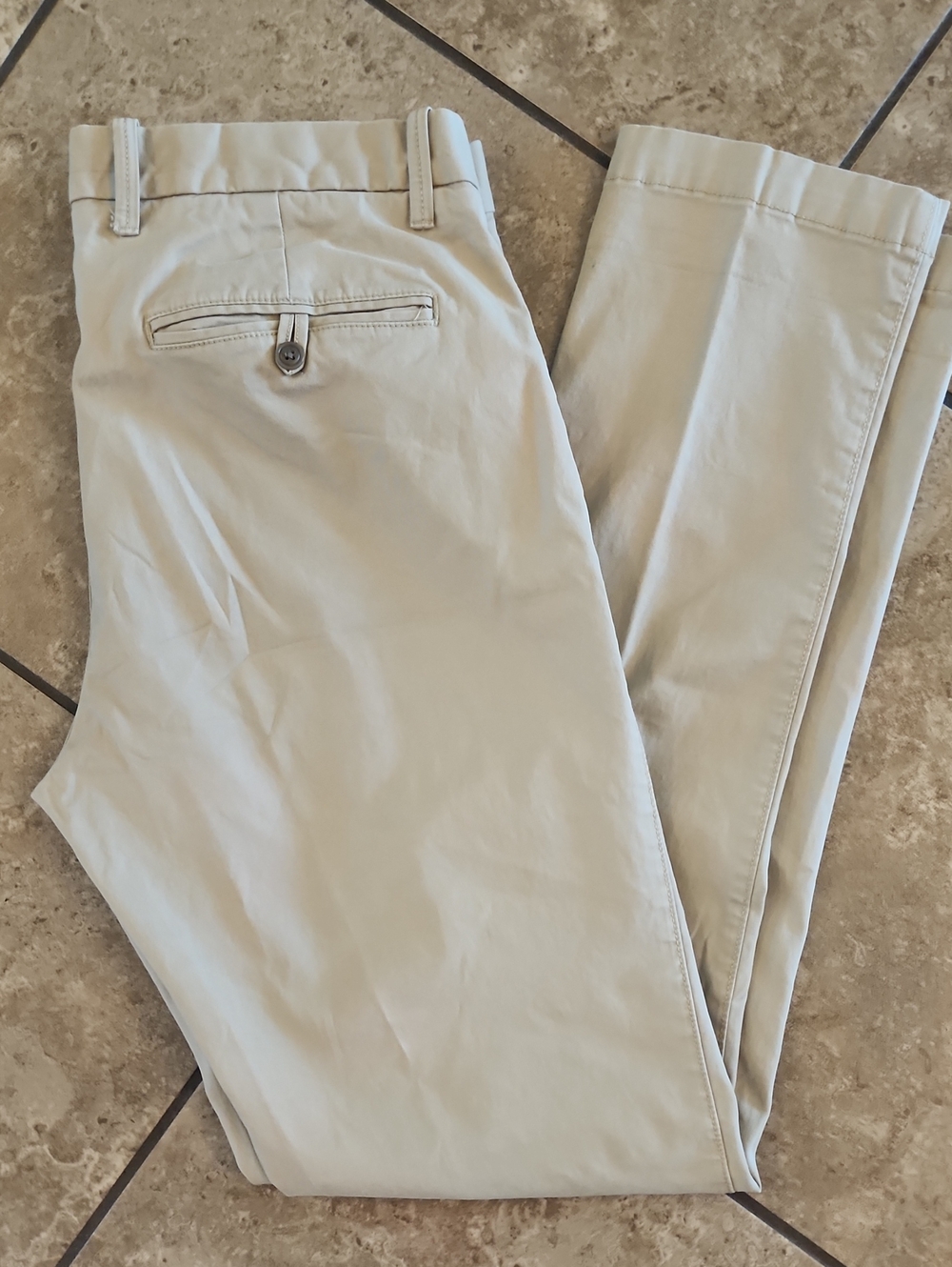 Gap Men's Classic Khaki Chino Pants - 34 X 34